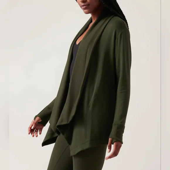 Athleta Olive Green Pranayama Restore Wrap Size 1X - Picture 3 of 10